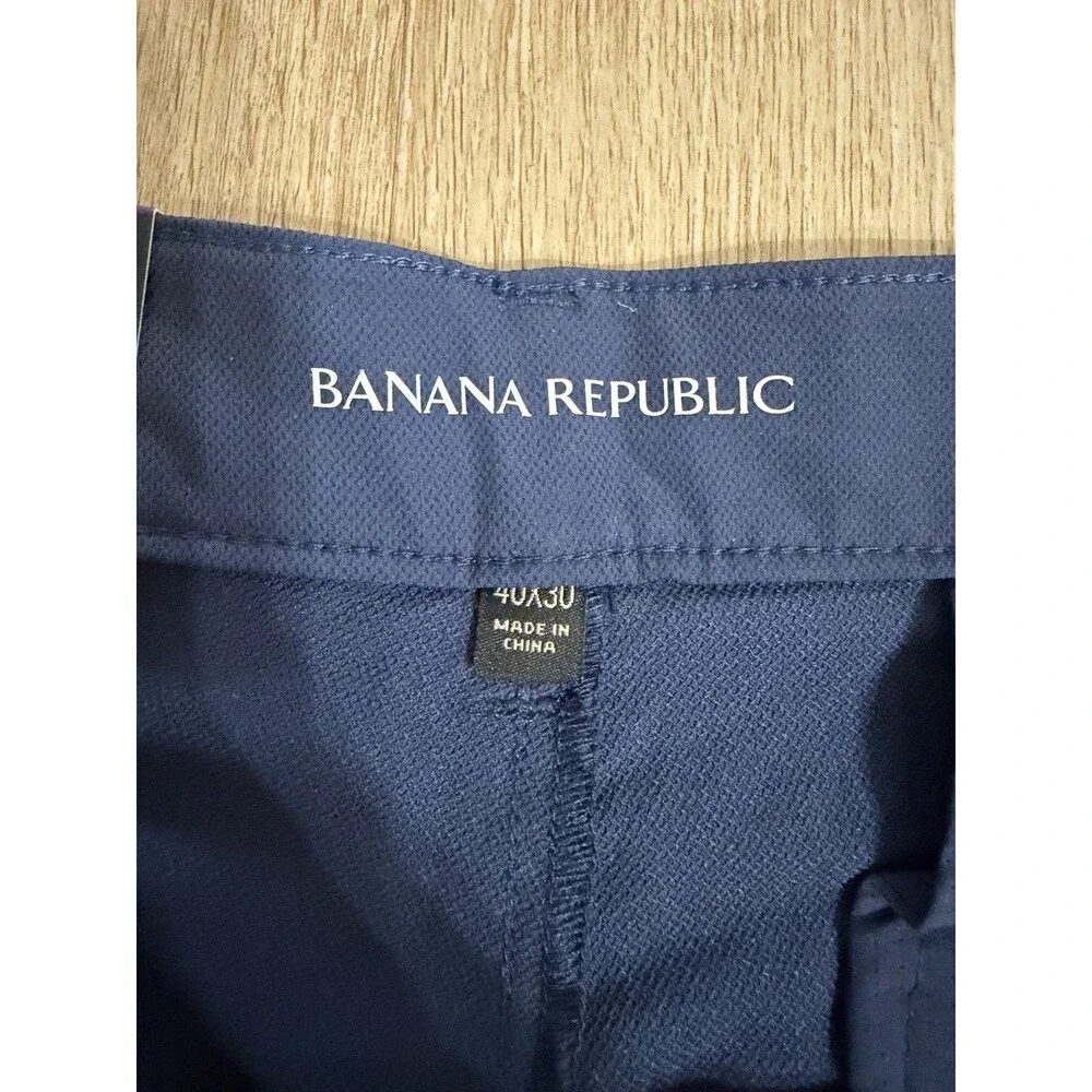 Banana Republic Men’s Flat Front Pants Lot Of 2 Blue And Black NEW 40x30